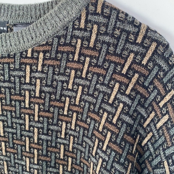 CRAZY HORSE Long sleeve Crew Neck Sweater Geometric, Size L - Picture 5 of 11